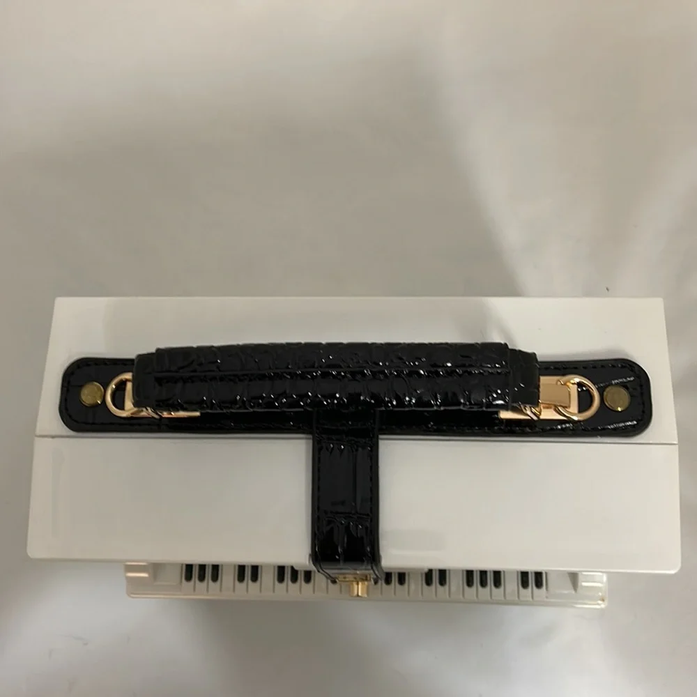 🆕 White Piano Crossbody Novelty Purse Bag - Picture 10 of 12